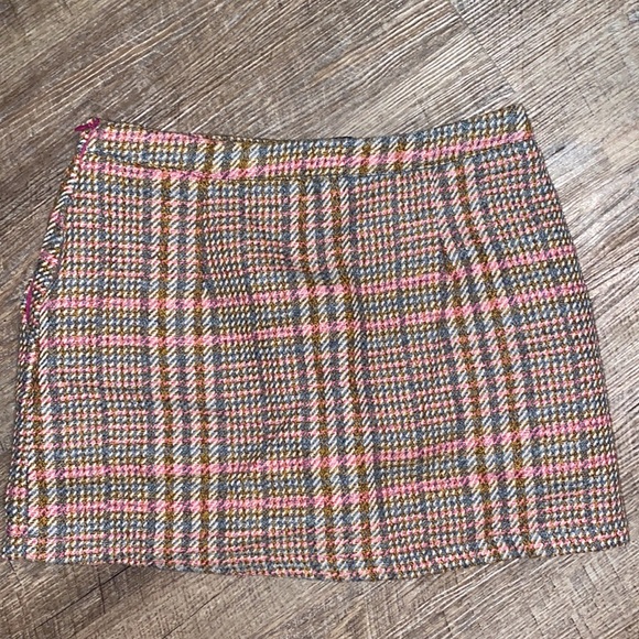 Plaid Mini Skirt - Picture 2 of 6